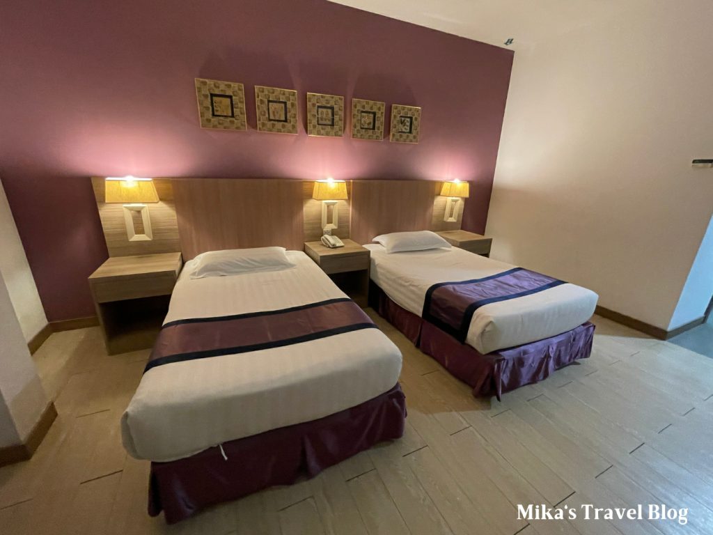 1720374182 2228696628 g